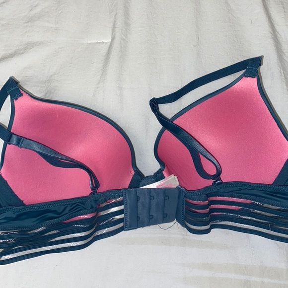 bra - Picture 3 of 3